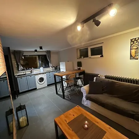 Apartment Retro Retreat - Free Parking - 20 Min To Center Cluj-Napoca