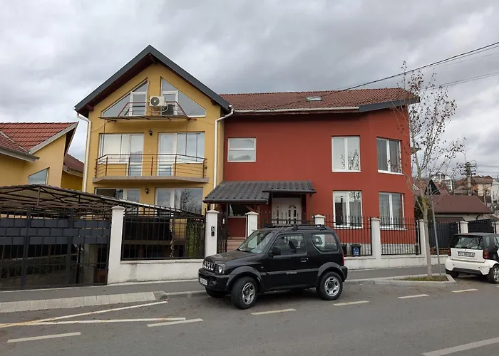 Retro Retreat - For 2 With Free Parking Kluž